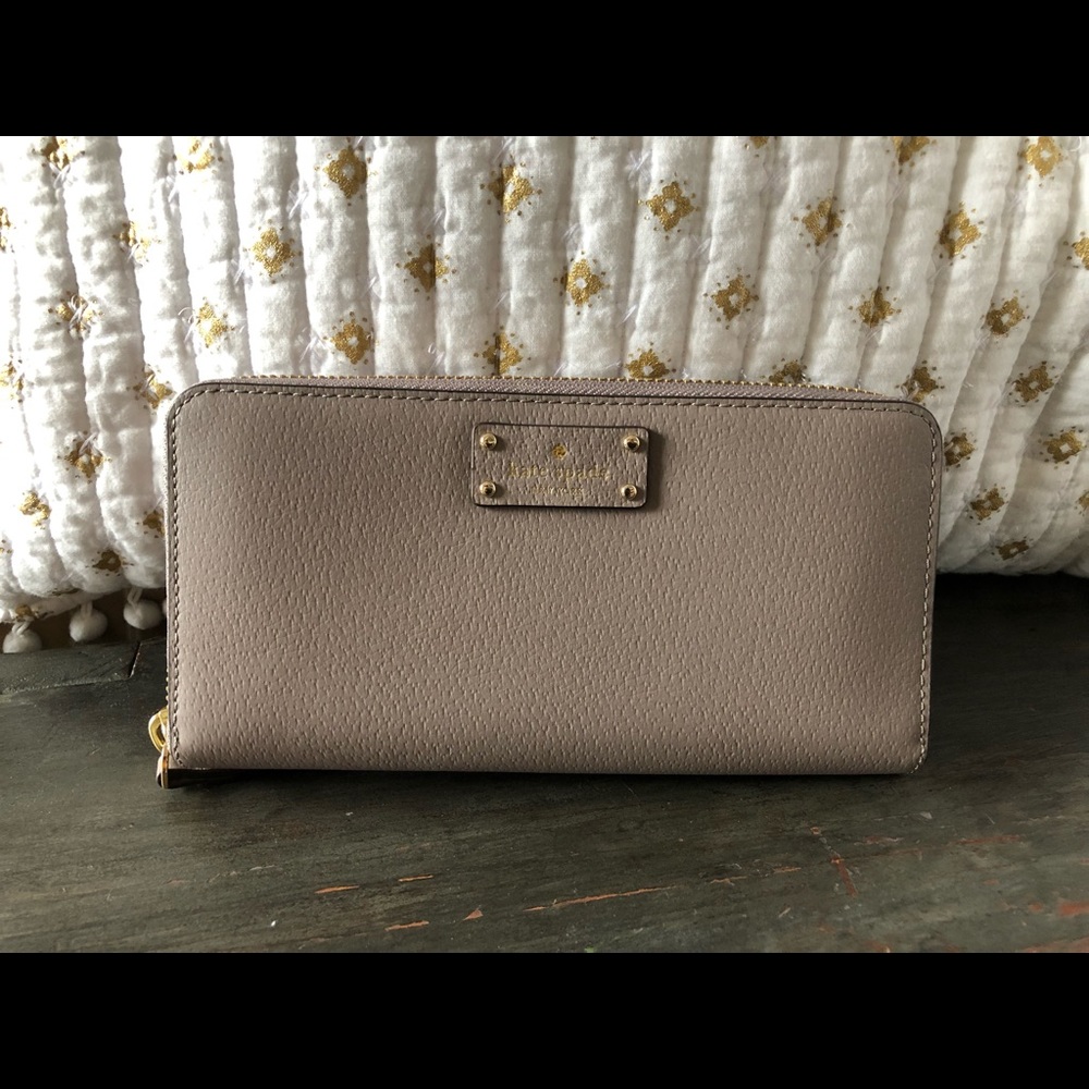 Kate Spade Neda Grove Street Zip Wallet